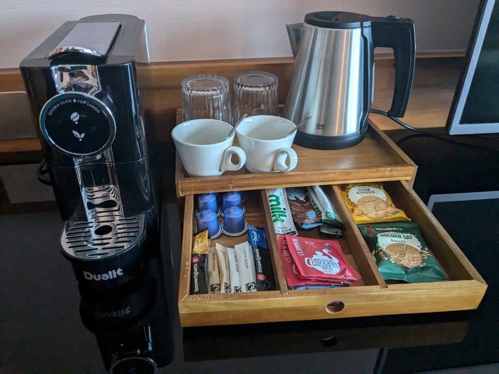 Tea and coffee making area